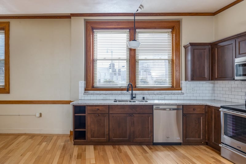 105 Washington Ave #002, Oshkosh, WI 54901