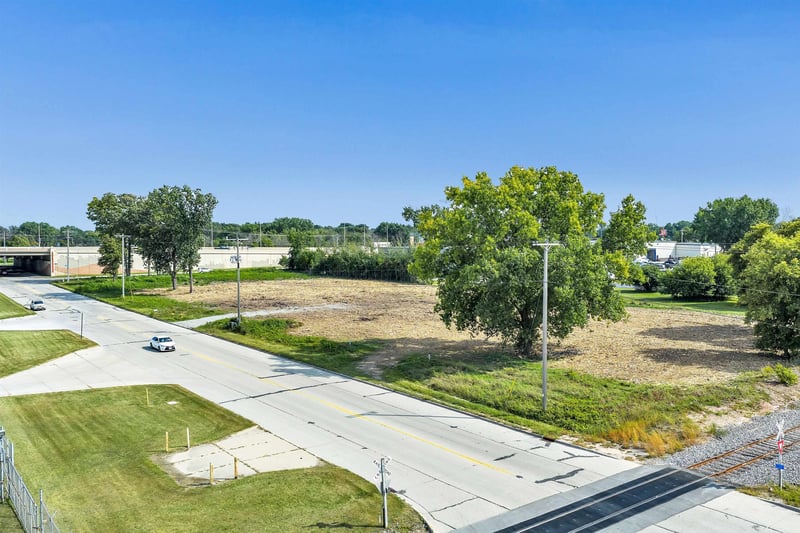 510 Lambeau St #1, Green Bay, WI 54303