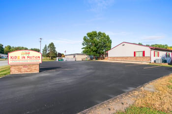 2861 S Ridge Rd, Green Bay, WI 54304