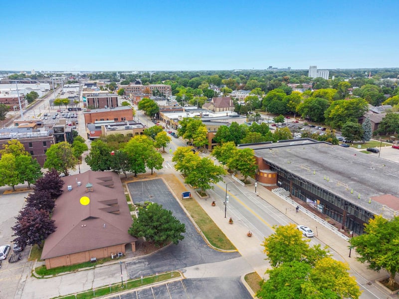 200 N Broadway, Green Bay, WI 54303