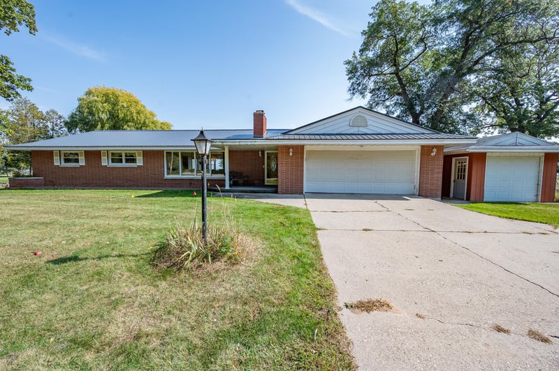 5286 County Road N, Oconto, WI 54153