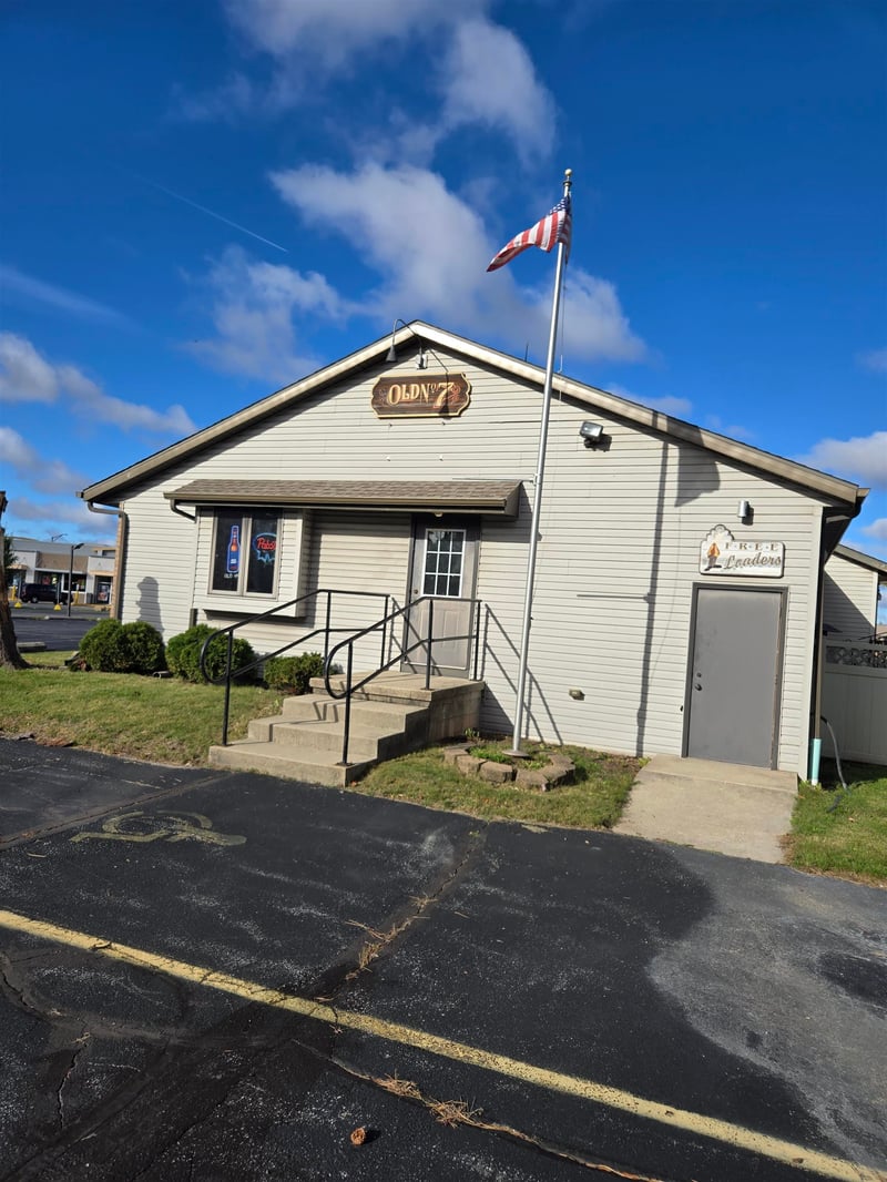 121 N 10th St, De Pere, WI 54115-1443