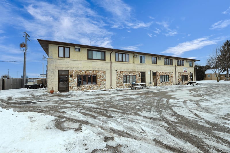 1415 W Kamps Ave, Appleton, WI 54914