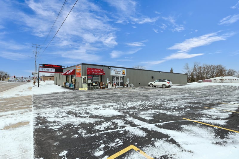 1700 W Wisconsin Ave, Appleton, WI 54914