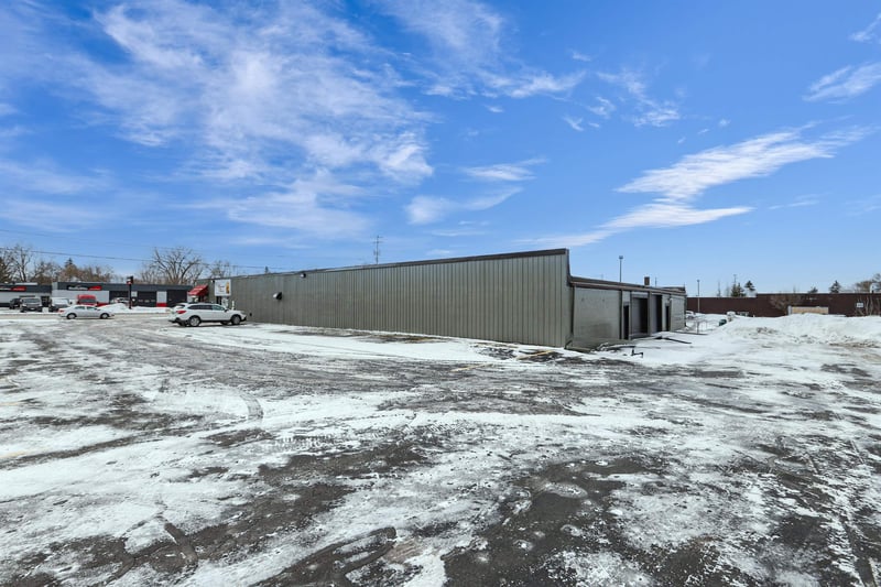 1700 W Wisconsin Ave, Appleton, WI 54914