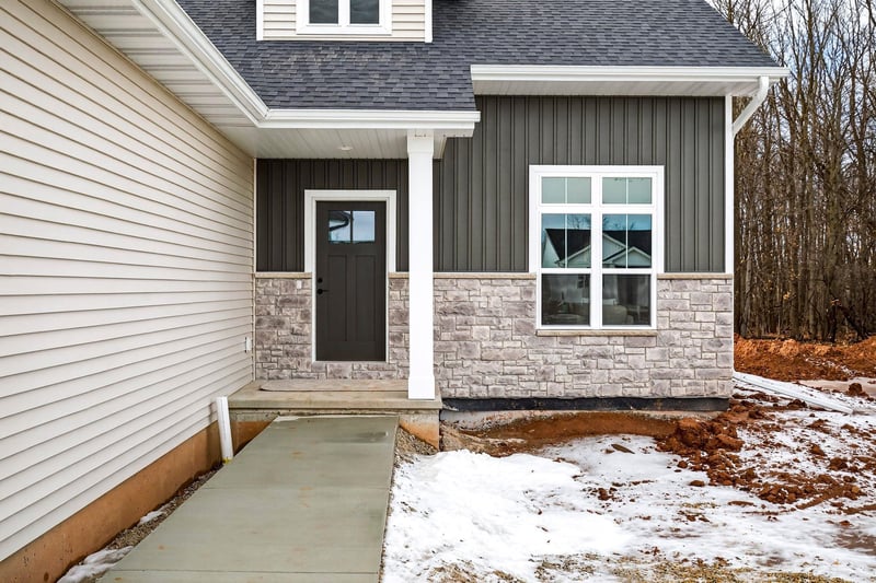 N9273 Constellation Dr, Appleton, WI 54915
