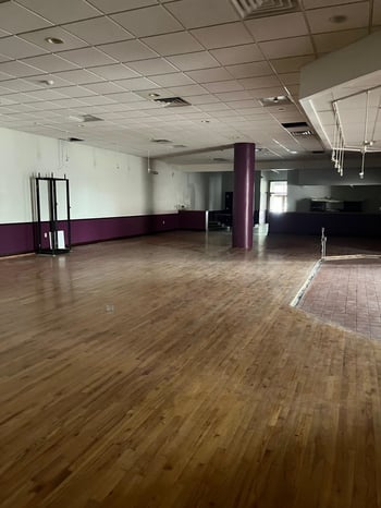 118 S Adams St, Green Bay, WI 54301-4512