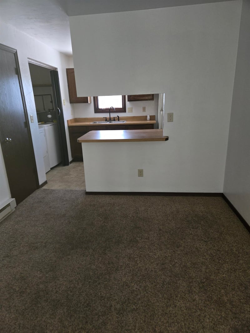 1755 Maricopa Dr #C, Oshkosh, WI 54904-9156