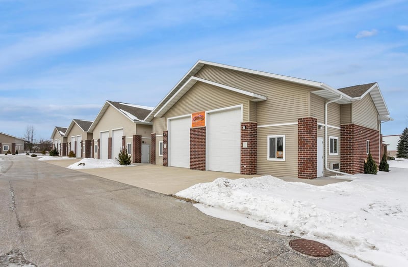 701 Millennium Ct #DOUBLE, De Pere, WI 54115
