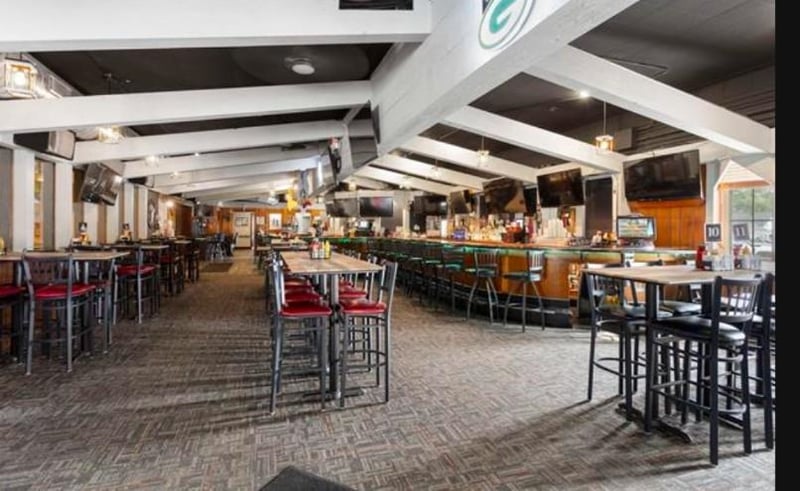 618 W Wisconsin Ave, Appleton, WI 54911