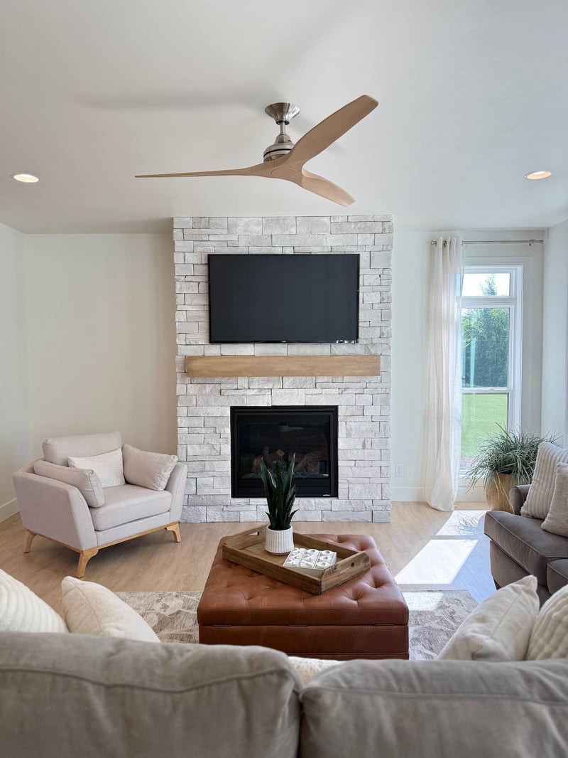 W5875 Delta Dr, Menasha, WI 54952