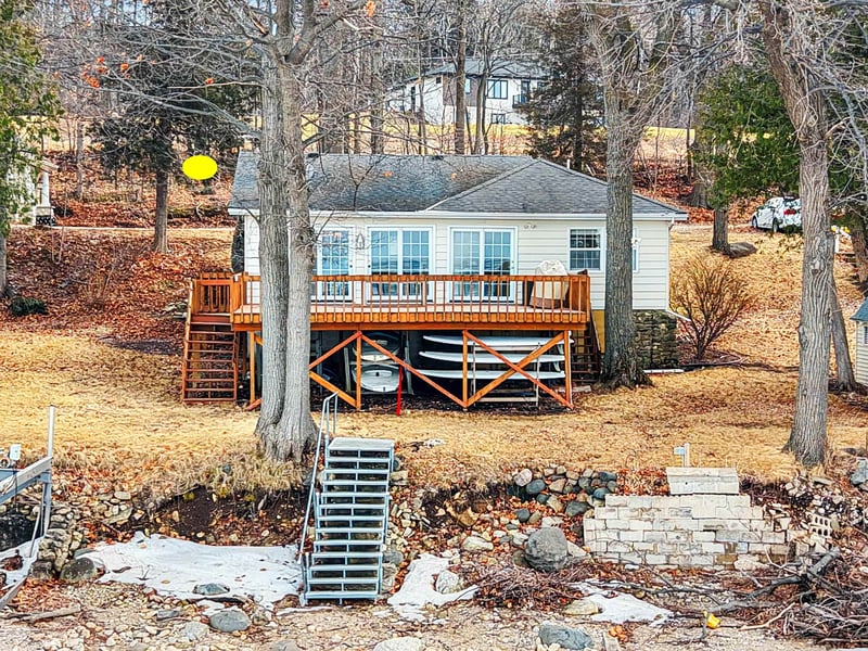 5141 Edgewater Beach Rd, Green Bay, WI 54311-9731
