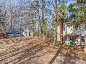 3979 Lost Dauphin Rd, Wrightstown, WI 54115-9490
