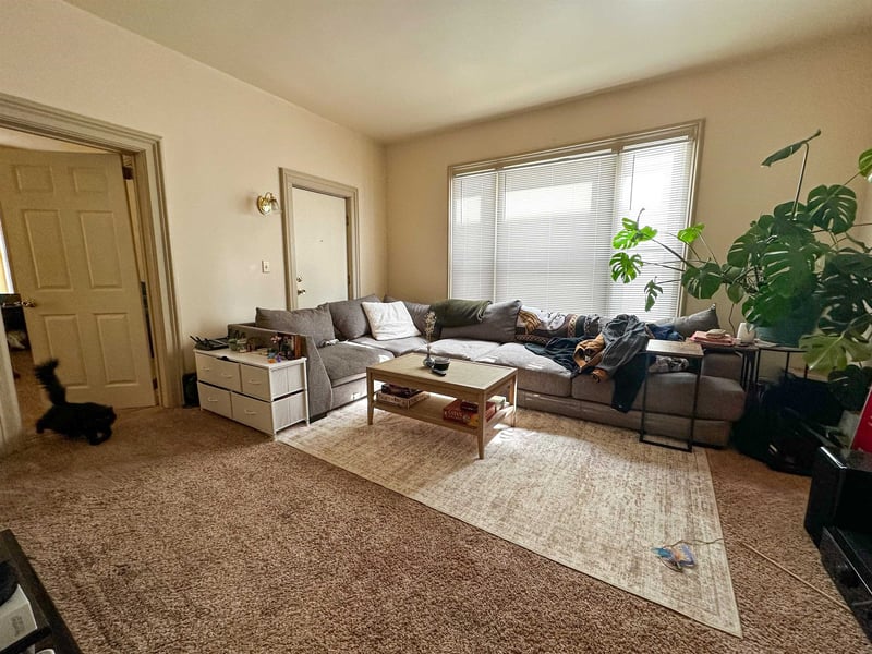 549 Jefferson St, Oshkosh, WI 54901