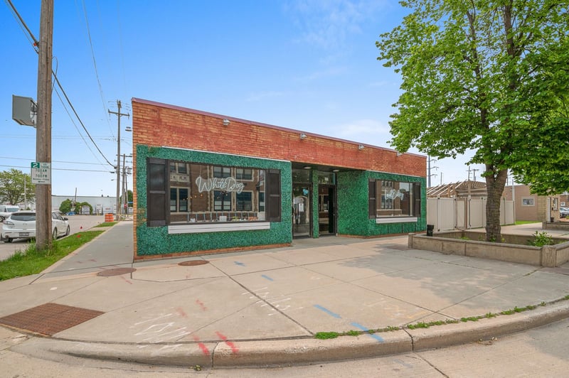 201 S Broadway St, Green Bay, WI 54303