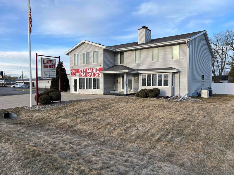 1407 N Lynndale Dr, Appleton, WI 54914