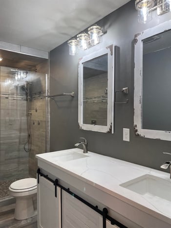 1747 Oakdale Ave, Green Bay, WI 54302-3255