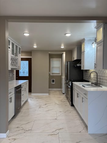 1747 Oakdale Ave, Green Bay, WI 54302-3255