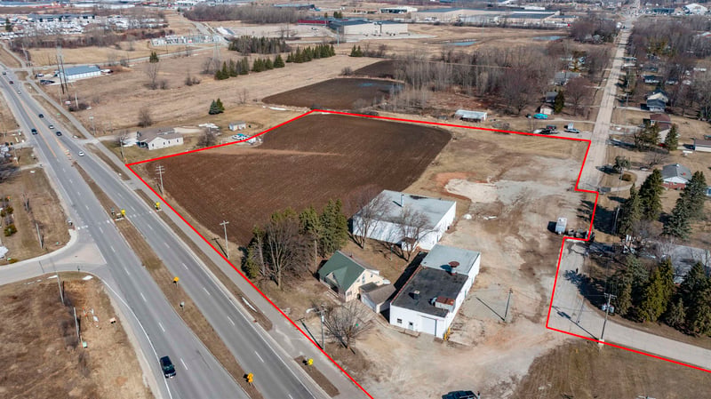1703 N Casaloma Dr, Appleton, WI 54913-8847
