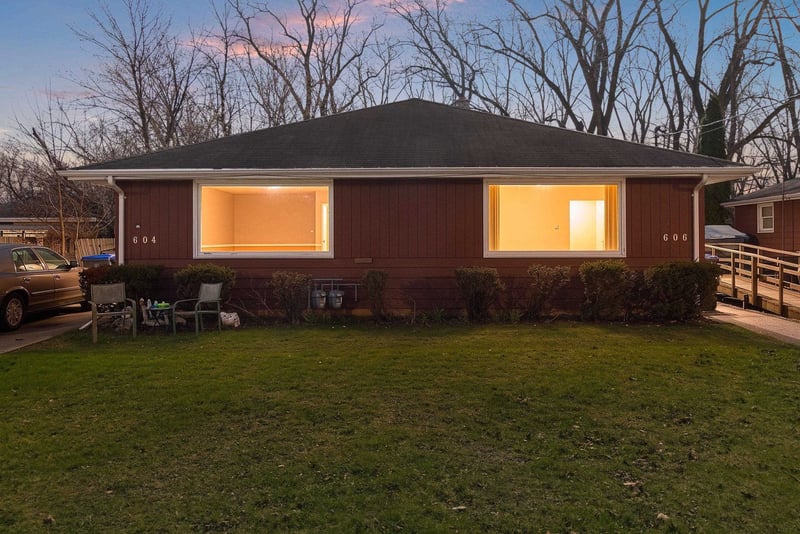 604 Knight Ave, Neenah, WI 54956