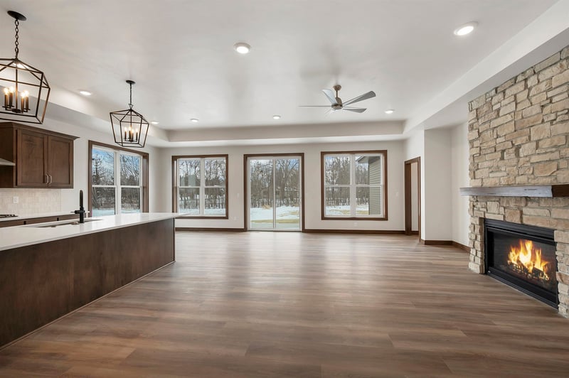 1617 N Honeysuckle Cir, De Pere, WI 54115
