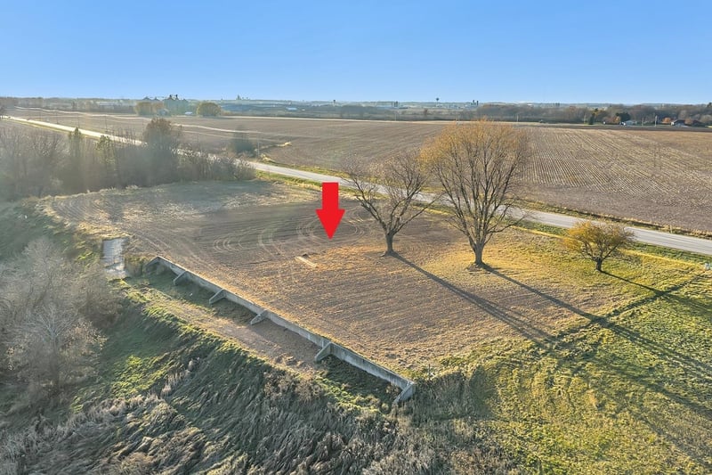 4307 Lost Dauphin Rd #4, De Pere, WI 54115