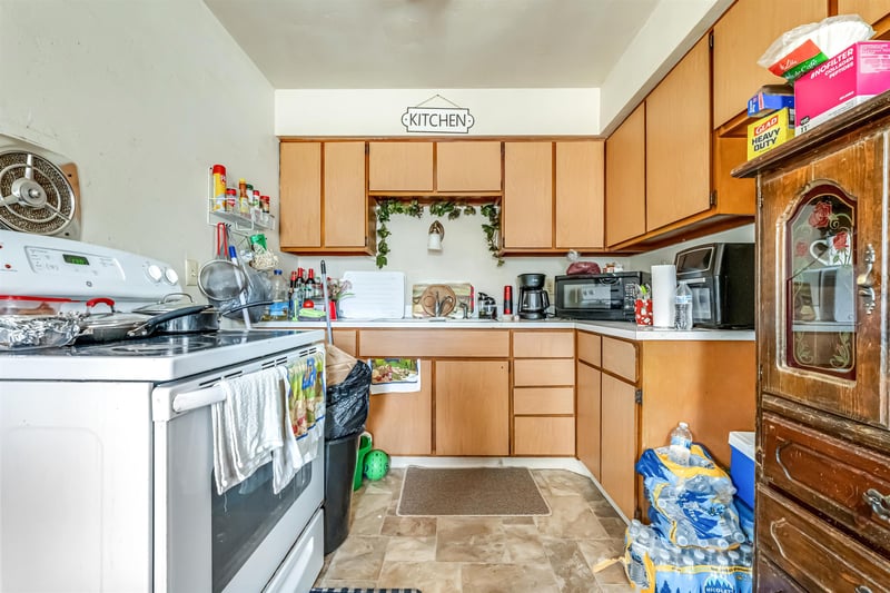 1410 Hickory Ln, New Holstein, WI 53061