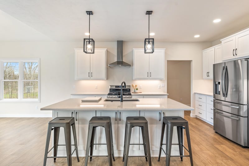 N8744 Connor Cir, Menasha, WI 54952-2387