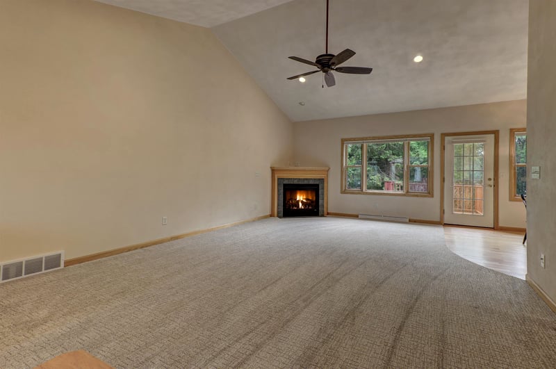 N974 Joeys Pl, Greenville, WI 54942