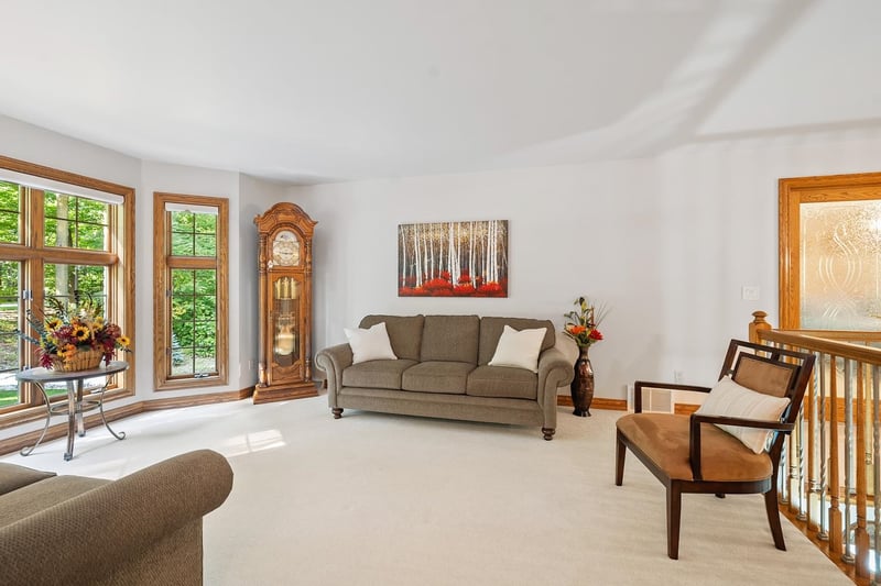 4146 Don Cir, New Franken, WI 54229-9473