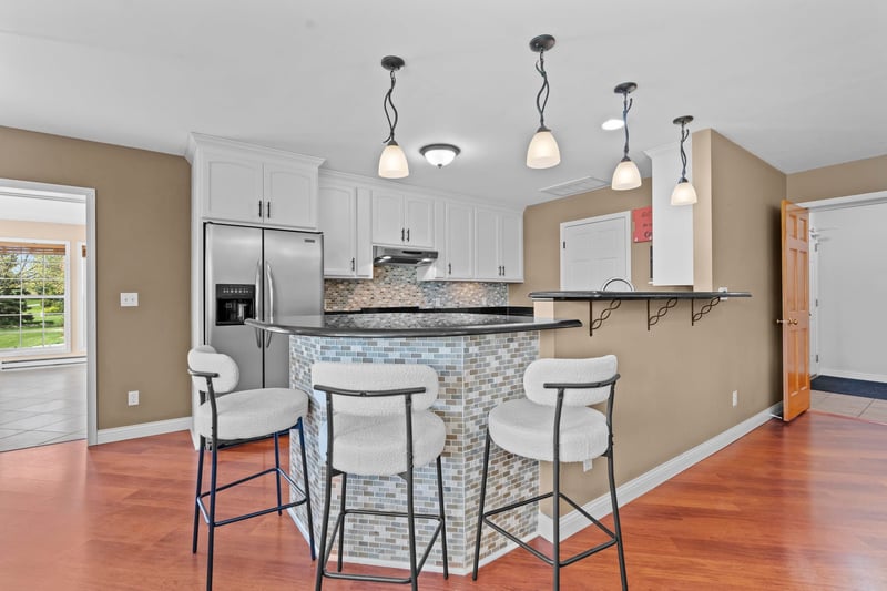 3219 E Fallcreek Ln, Appleton, WI 54913