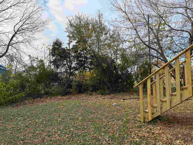 17 W Linwood Ave, Oshkosh, WI 54901