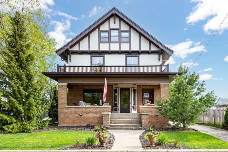 823 Washington Ave, Oshkosh, WI 54901-5349