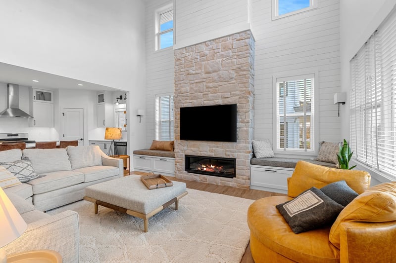 634 Olive Tree Dr, Green Bay, WI 54313