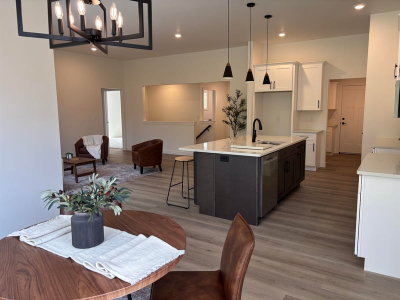 N3991 Wettering Way, Kaukauna, WI 54130