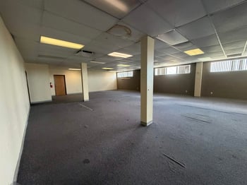 610 S Broadway St, Green Bay, WI 54303