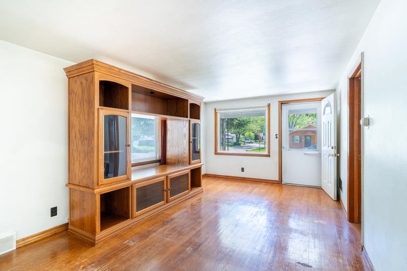 1200 S Greenwood Ave, Green Bay, WI 54304-2653