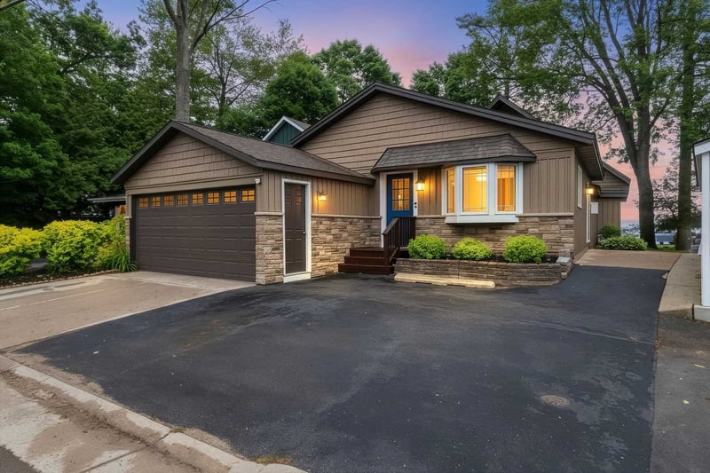 N5894 Lake Dr, Shawano, WI 54166