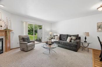 2127 Royal Crest Cir #3, Green Bay, WI 54311