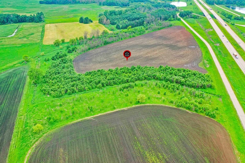 N North Rd, Fremont, WI 54940