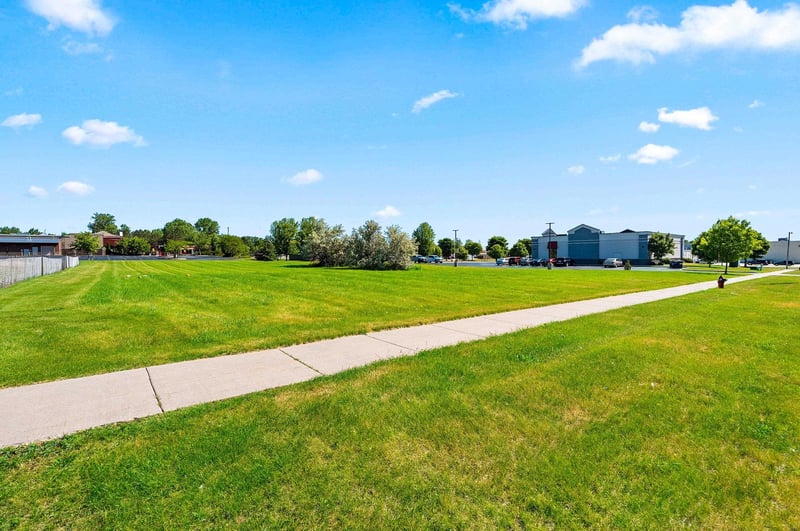 Golden Eagle Dr, Howard, WI 54313