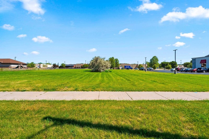 Golden Eagle Dr, Howard, WI 54313