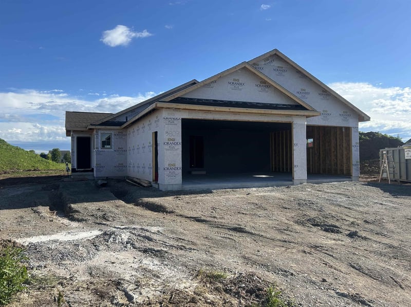 3808 E Callalilly Ln, Appleton, WI 54913