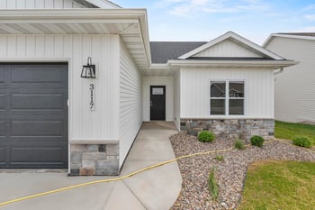 3117 Lazy Oak Ct, Green Bay, WI 54311