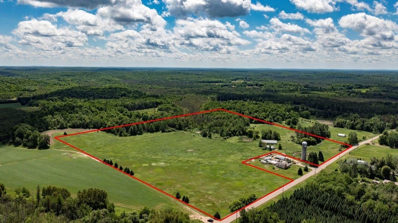 Hillview Rd, Antigo, WI 54409