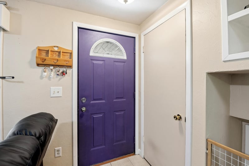 2539 Mary Jo Dr, Green Bay, WI 54311