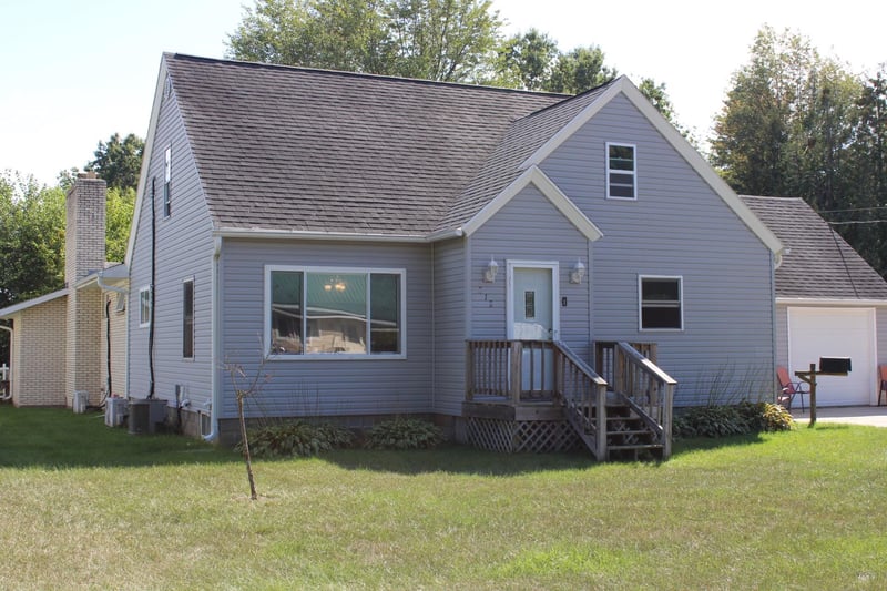 212 Highview Ave, Shawano, WI 54166