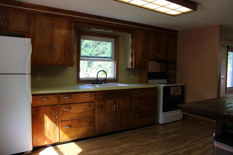 212 Highview Ave, Shawano, WI 54166