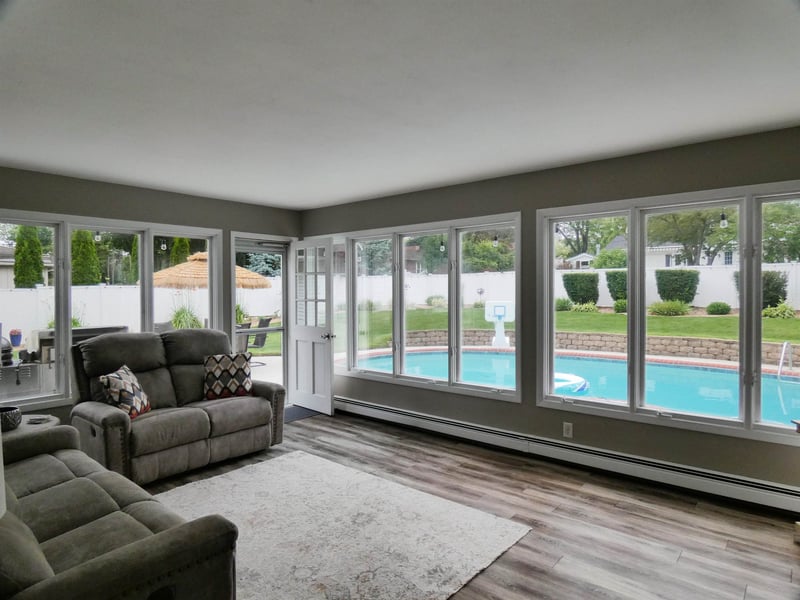 3256 Bitters Ct, Green Bay, WI 54301-1576