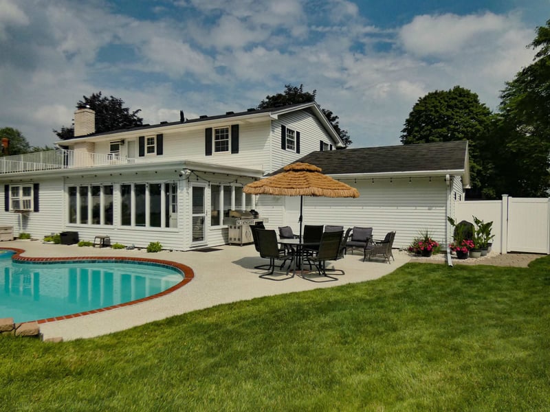 3256 Bitters Ct, Green Bay, WI 54301-1576